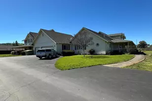 19715 Hale Ave, Morgan Hill, CA 95037 - Photo 14