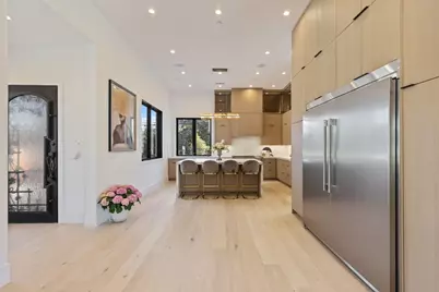 18071 Saratoga Los Gatos Rd, Monte Sereno, CA 95030 - Photo 16