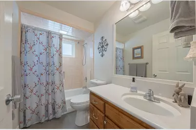 18101 Berta Canyon Rd, Salinas, CA 93907 - Photo 22