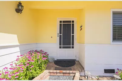 18101 Berta Canyon Rd, Salinas, CA 93907 - Photo 4