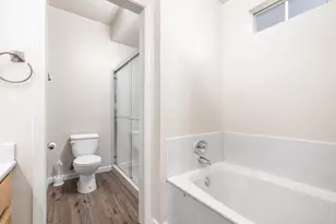 1500 Scenic Dr 18, Modesto, CA 95355 - Photo 20