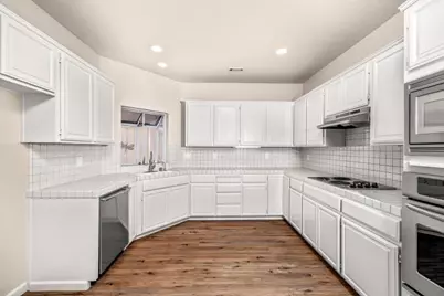 1500 Scenic Dr 18, Modesto, CA 95355 - Photo 8