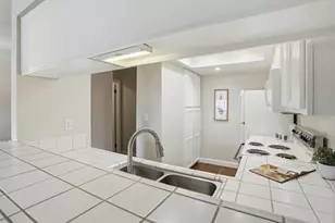 880 N Winchester Blvd 102, Santa Clara, CA 95050 - Photo 6