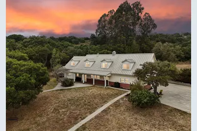 9156 Holly Hill Dr, Salinas, CA 93907 - Photo 1