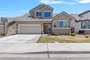 572 St Helena Dr, Newman, CA 95360 - Photo 2