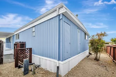 4425 Clares St 52, Capitola, CA 95010 - Photo 32