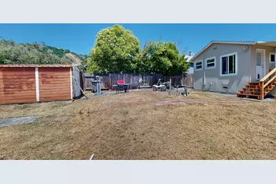 3939 Edgemoor Pl, Oakland, CA 94605 - Photo 16