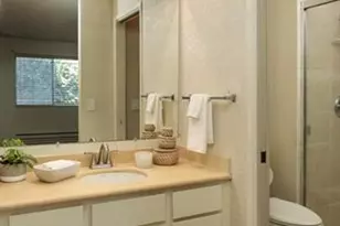 1021 Cheryl Ann Cir 62, Hayward, CA 94544 - Photo 8