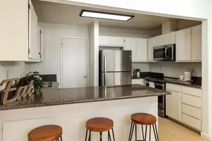 1021 Cheryl Ann Cir 62, Hayward, CA 94544 - Photo 6