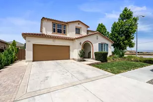 270 Vista View Ln, Hollister, CA 95023 - Photo 1