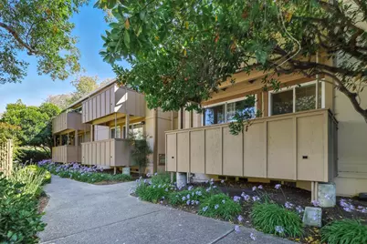 2452 W Bayshore Rd Unit 6, Palo Alto, CA 94303 - Photo 1