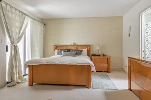 2411 Carlmont Dr 110, Belmont, CA 94002 - Photo 10