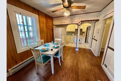 2727 Blenheim Ave, Redwood City, CA 94063 - Photo 18