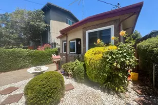 2727 Blenheim Ave, Redwood City, CA 94063 - Photo 38