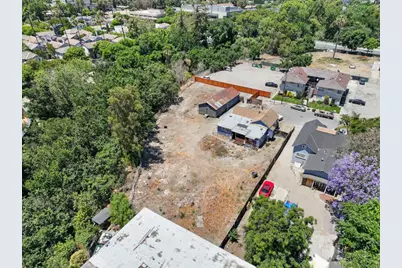 850 Calhoun St, San Jose, CA 95116 - Photo 2