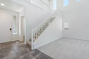 1101 Freedom Dr, Hollister, CA 95023 - Photo 18