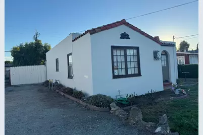 54 Katherine Ave, Salinas, CA 93901 - Photo 1