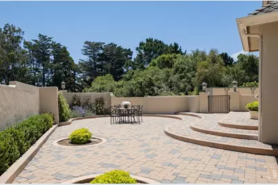 471 El Dorado St, Monterey, CA 93940 - Photo 22