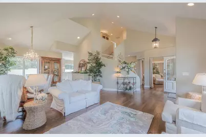 471 El Dorado St, Monterey, CA 93940 - Photo 8