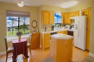 258 E E St, Benicia, CA 94510 - Photo 4