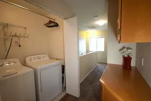 258 E E St, Benicia, CA 94510 - Photo 12