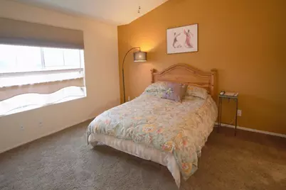 258 E E St, Benicia, CA 94510 - Photo 10