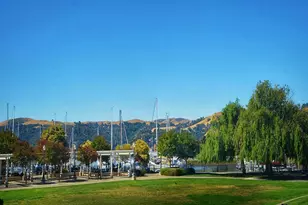 258 E E St, Benicia, CA 94510 - Photo 14