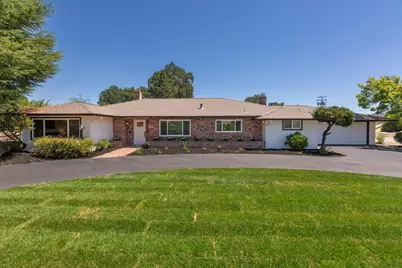 190 W San Martin Ave, San Martin, CA 95046 - Photo 1