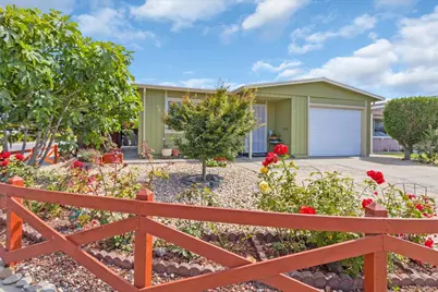 401 Spruce Cir, Watsonville, CA 95076 - Photo 1