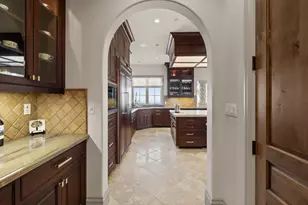 171 Tobin Clark Dr, Hillsborough, CA 94010 - Photo 16