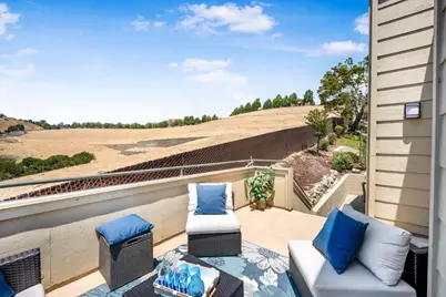 3053 Elk Ridge Ct, San Jose, CA 95136 - Photo 2