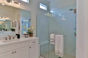 2102 White Oak Dr, Hollister, CA 95023 - Photo 22