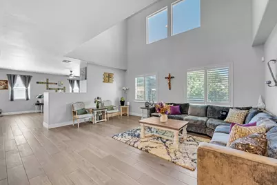 17753 Wheat Field St, Lathrop, CA 95330 - Photo 6