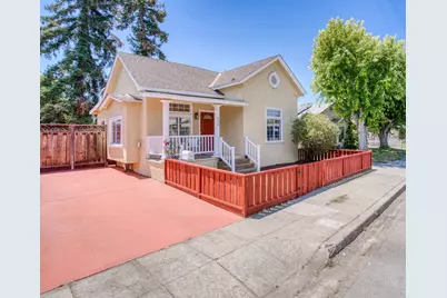 209 N 16th St, San Jose, CA 95112 - Photo 1