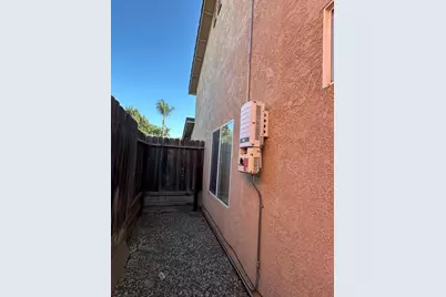 2613 Medinah Ct, Modesto, CA 95355 - Photo 36