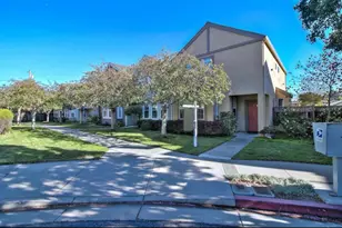 309 Village Cir, Santa Cruz, CA 95060 - Photo 2