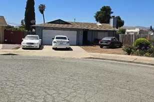 217 San Simeon Ct, Greenfield, CA 93927 - Photo 1