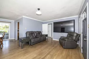 27906 Thackeray Ave, Hayward, CA 94544 - Photo 2