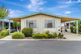 189 Chateau La Salle Dr 189, San Jose, CA 95111 - Photo 1