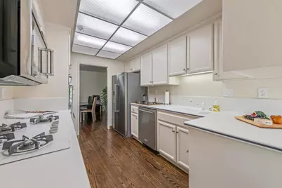 700 Sand Hill Cir, Menlo Park, CA 94025 - Photo 8