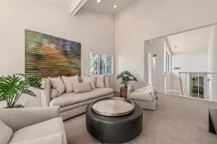 700 Sand Hill Cir, Menlo Park, CA 94025 - Photo 12