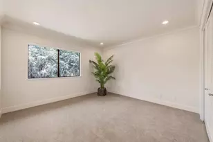 700 Sand Hill Cir, Menlo Park, CA 94025 - Photo 16