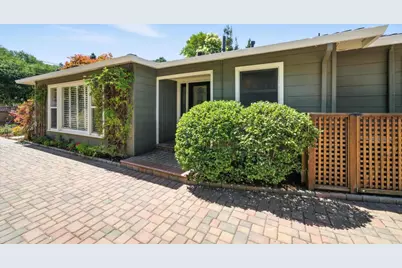 641 10th Ave, Menlo Park, CA 94025 - Photo 1