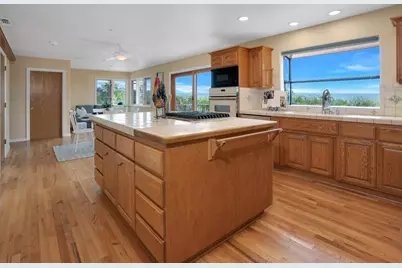 388 Aptos Ridge Cir, Watsonville, CA 95076 - Photo 14