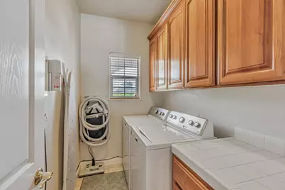 1152 Little River Dr, Hollister, CA 95023 - Photo 48