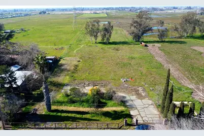 7304 Hedge Ave, Sacramento, CA 95829 - Photo 2