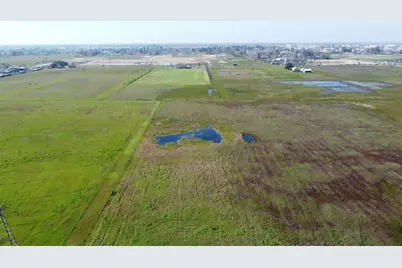 7304 Hedge Ave, Sacramento, CA 95829 - Photo 2