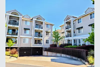 1982 W Bayshore Rd 214, East Palo Alto, CA 94303 - Photo 1