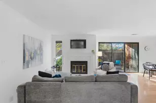 2106 La Terrace Cir, San Jose, CA 95123 - Photo 4