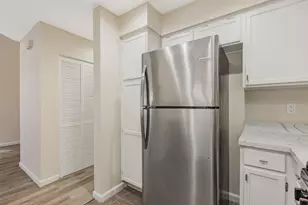 6121 Lambeck Ln, San Jose, CA 95119 - Photo 14